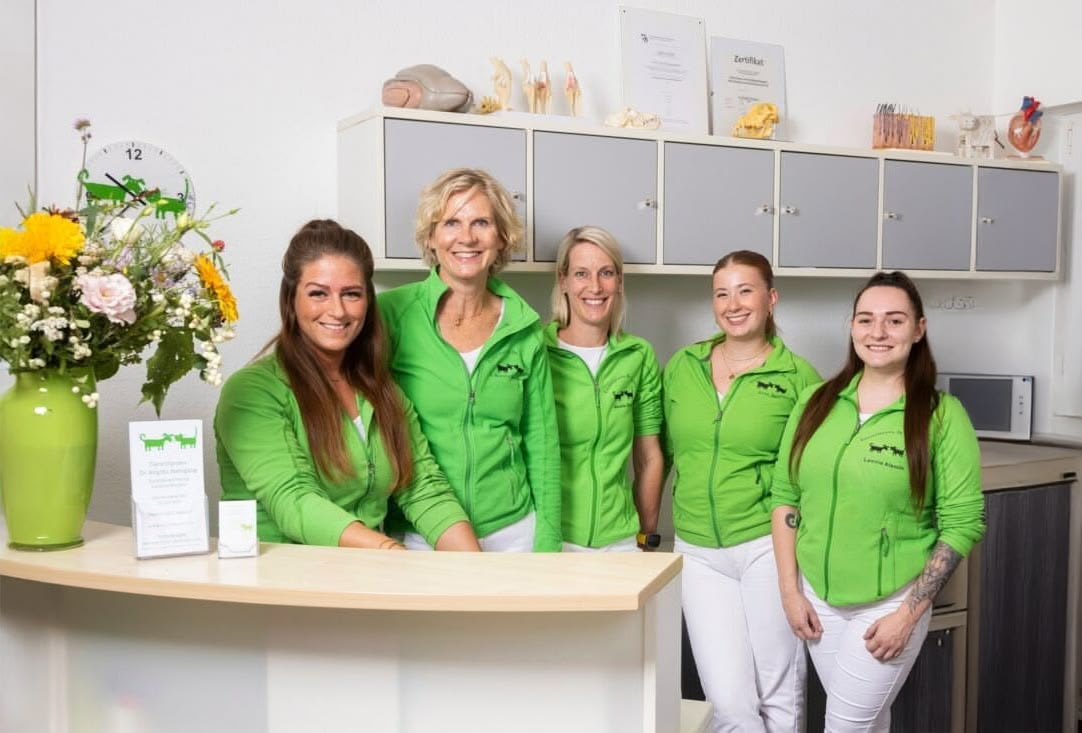 Unser Team - Tierärztliche Praxis Dr. med. vet. Birgitta Nahrgang